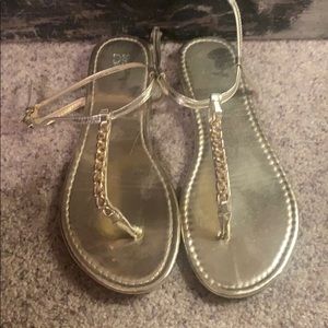 Size 9 gold sandals